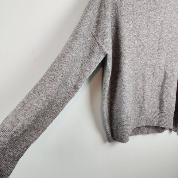 New Karen Kane women Medium mock neck gray sweater soft cozy - Picture 2 of 12